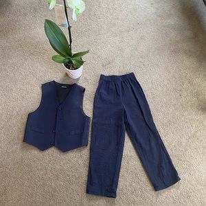 Boys size 6 vest & pants